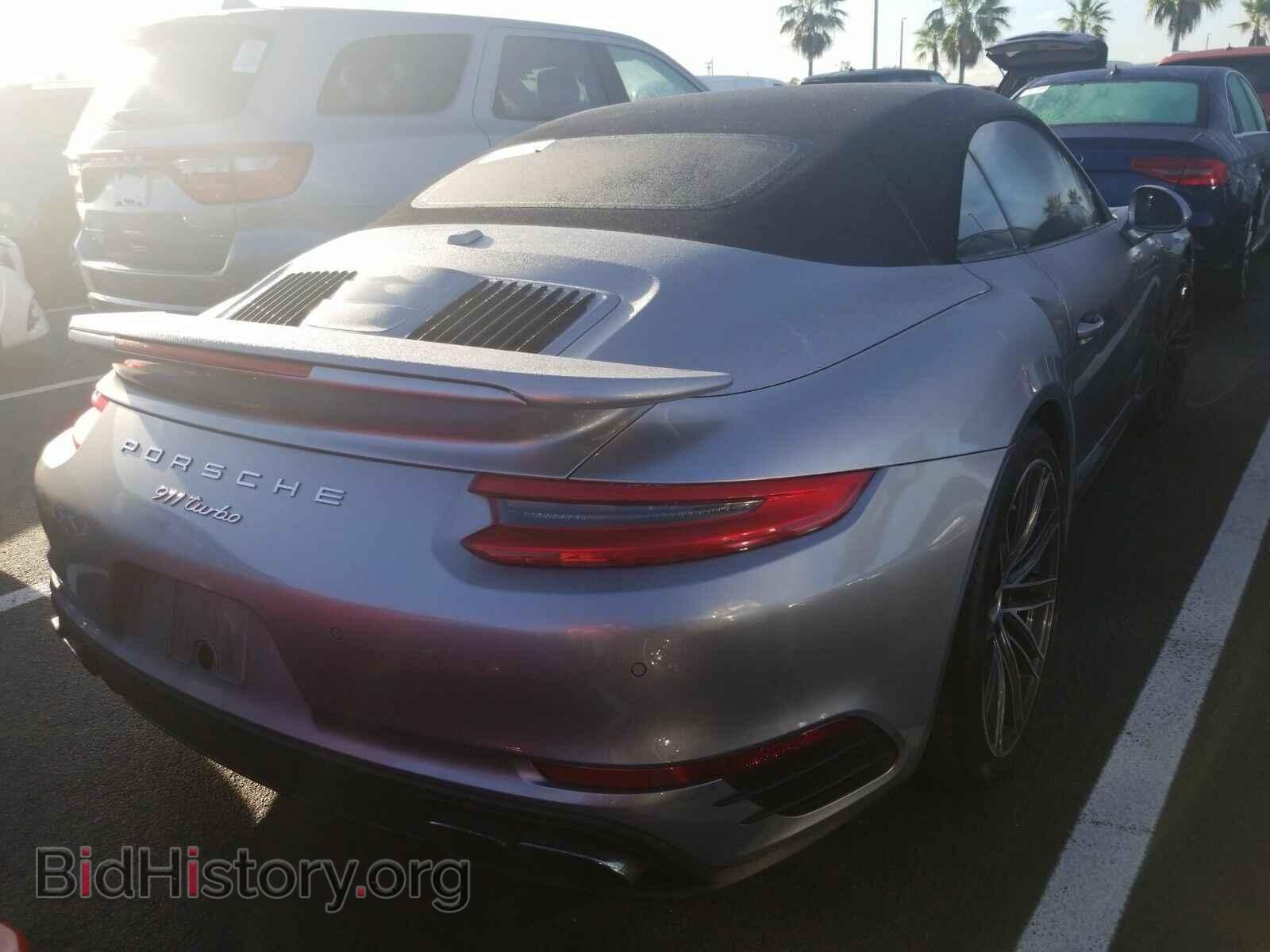 2017 Porsche 911 - VIN: WP0CD2A95HS178657 - Фото 2