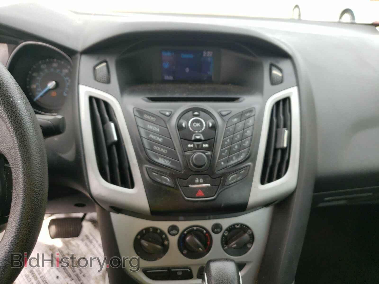 2013 Ford Focus - VIN: 1FADP3F21DL267309 - Photo 4