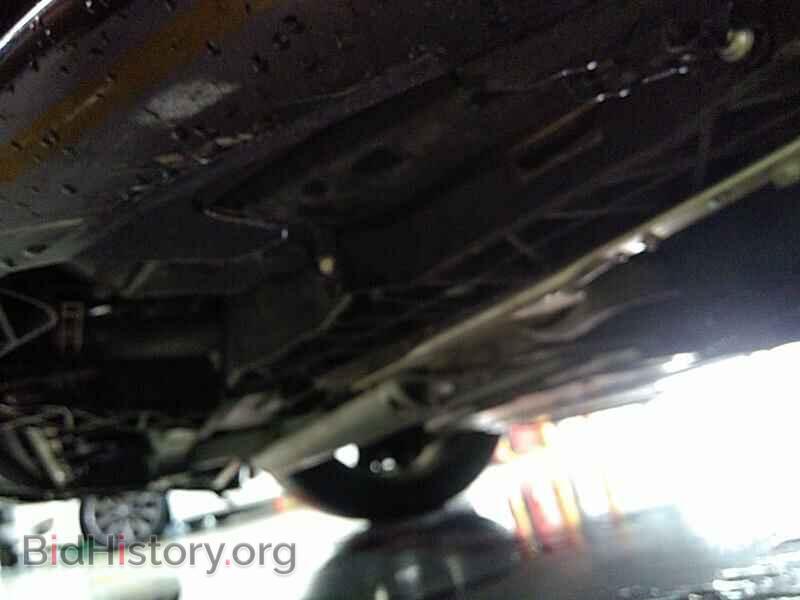 2016 Tesla Model S - VIN: 5YJSA1E18GF155887 - Фото 8