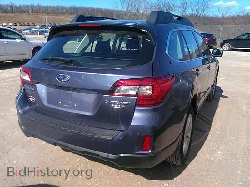 2017 Subaru Outback - VIN: 4S4BSAAC5H3370948 - Photo 2