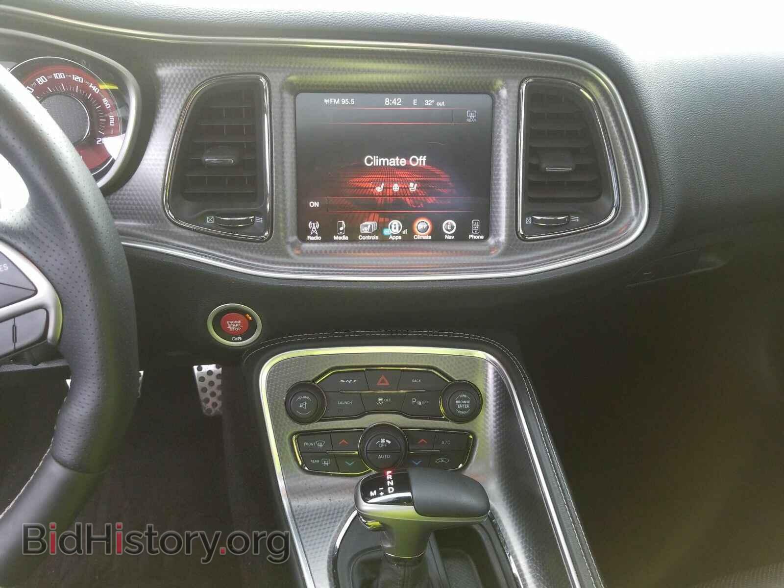 2016 Dodge Challenger - VIN: 2C3CDZC96GH288004 - Photo 4