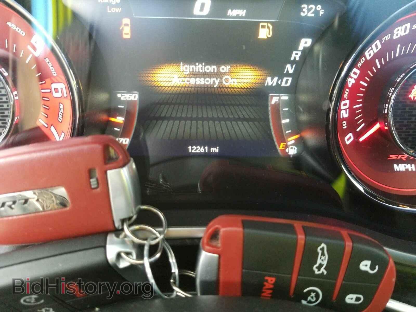 2016 Dodge Challenger - VIN: 2C3CDZC96GH288004 - Photo 5