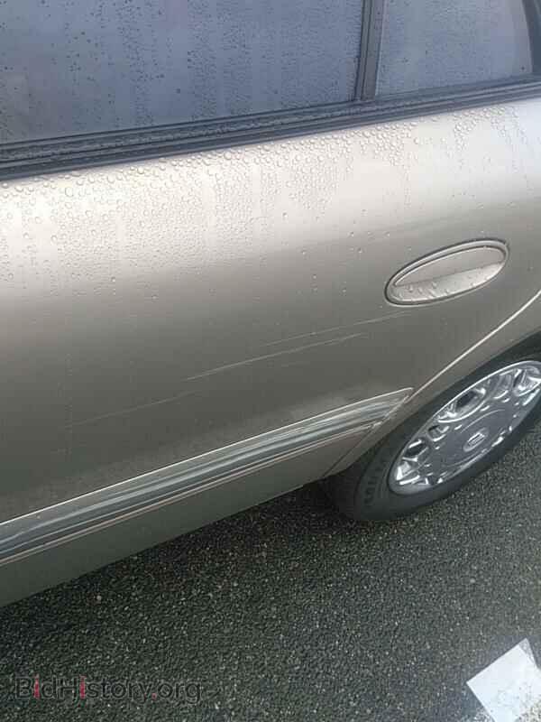 2002 Buick Century - VIN: 2G4WS52J921178094 - Photo 9