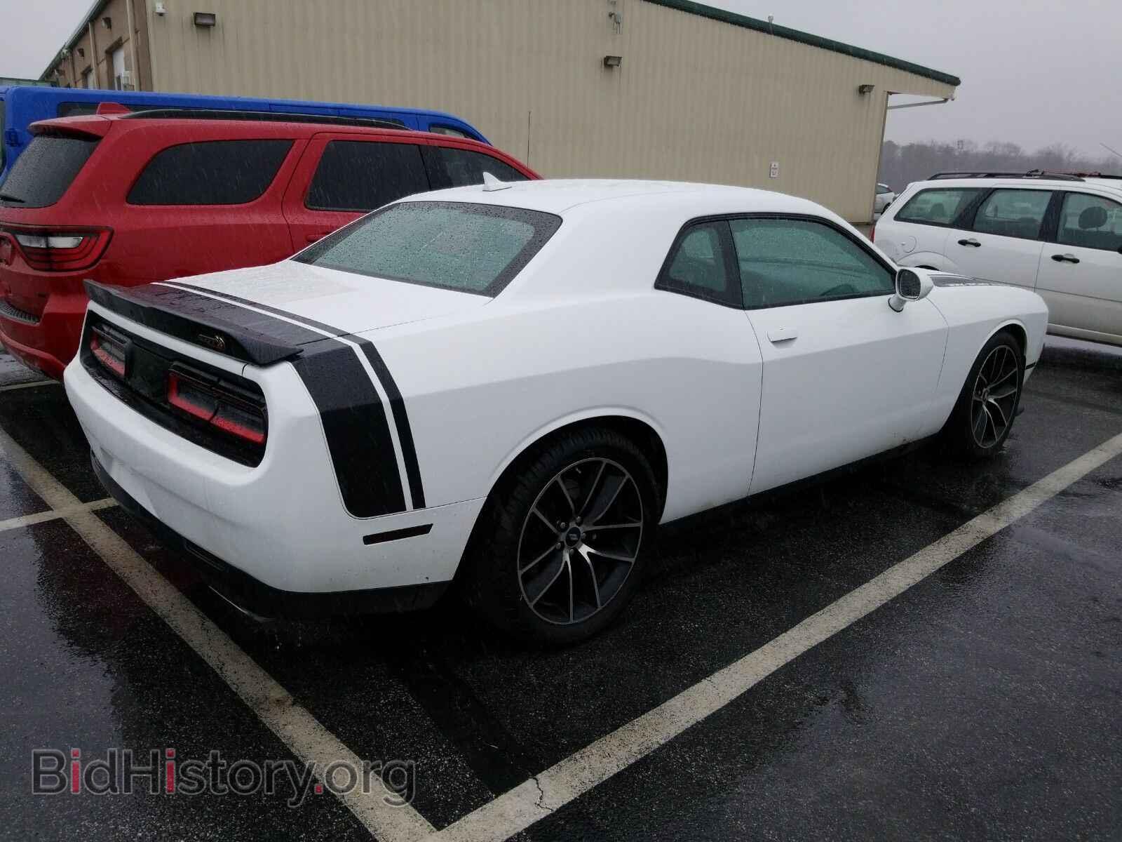 2016 Dodge Challenger - VIN: 2C3CDZFJ9GH290559 - Фото 2
