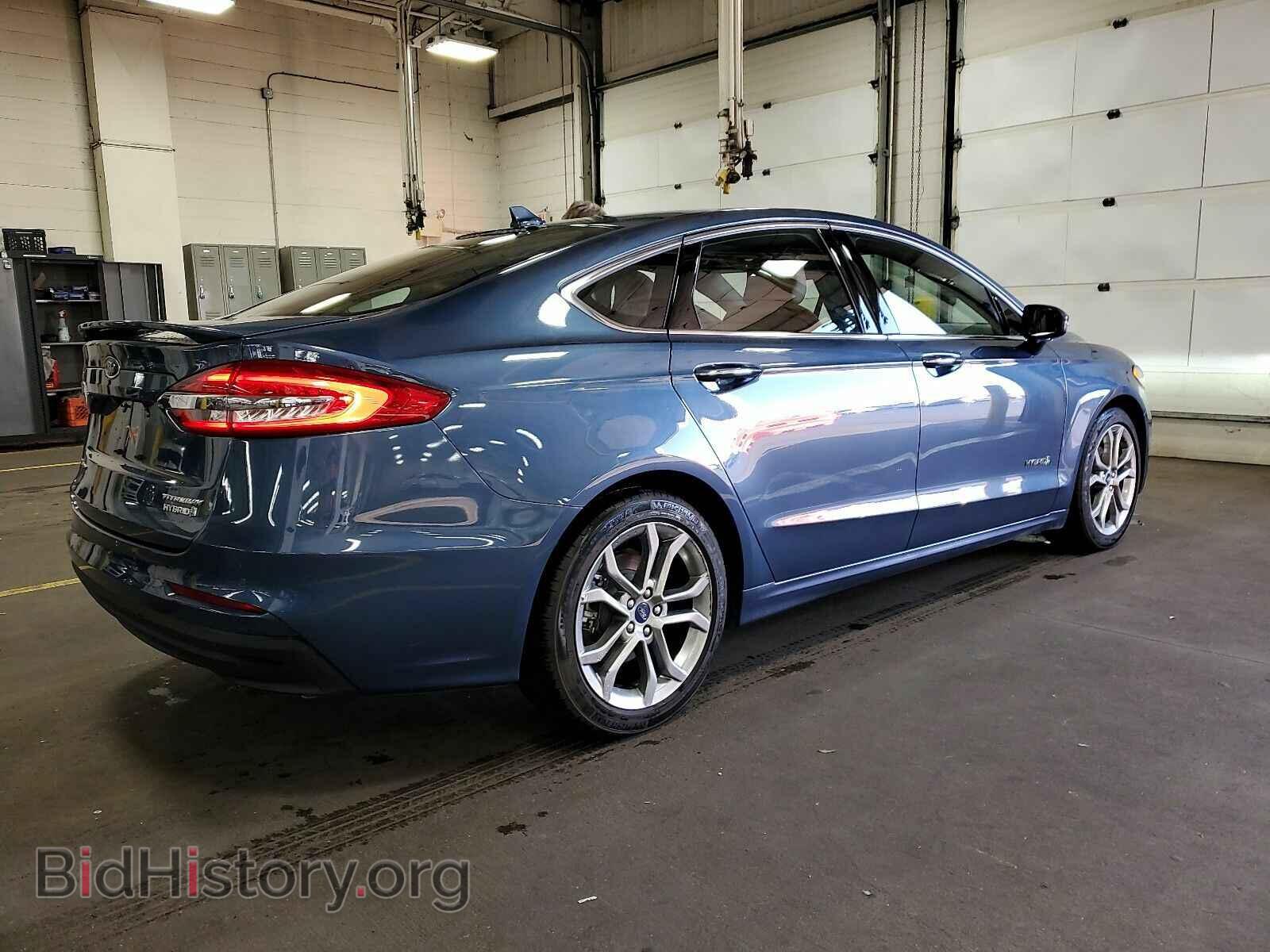 2019 Ford Fusion Hybrid - VIN: 3FA6P0RU0KR123799 - Фото 2
