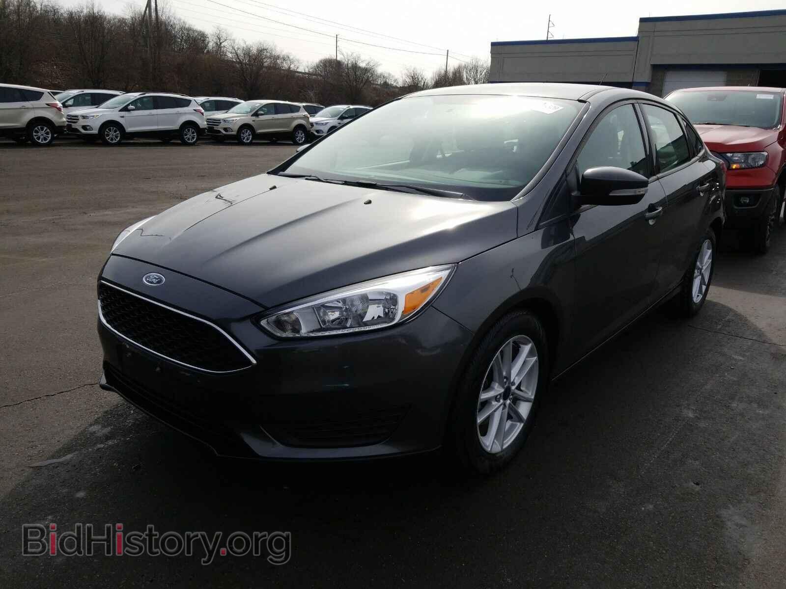 Фотография 1FADP3F28HL203337 - Ford Focus 2017