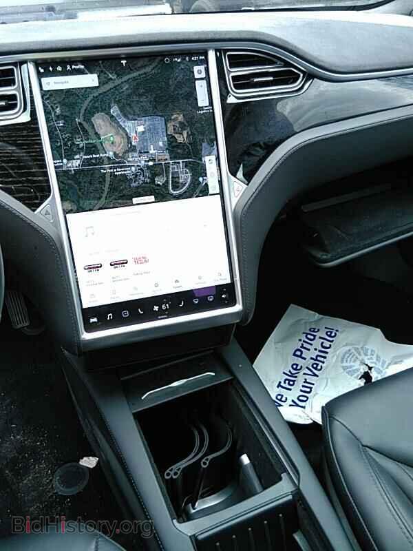 2016 Tesla Model S - VIN: 5YJSA1E29GF173291 - Photo 4