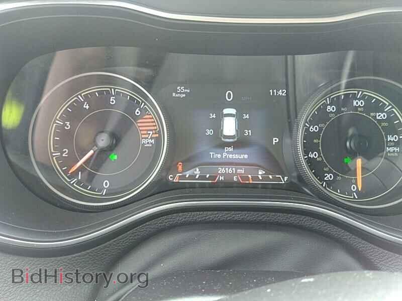 2019 Jeep Cherokee - VIN: 1C4PJLDBXKD387175 - Фото 5