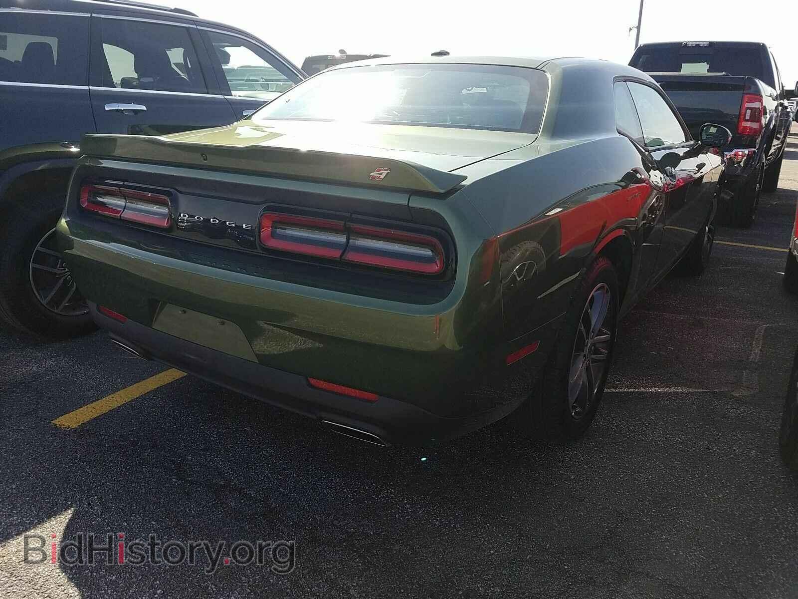 2019 Dodge Challenger - VIN: 2C3CDZGG8KH709075 - Фото 2