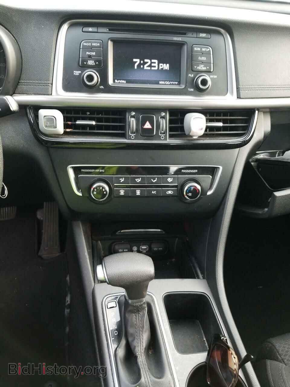 2017 Kia Optima - VIN: 5XXGT4L34HG145863 - Фото 4