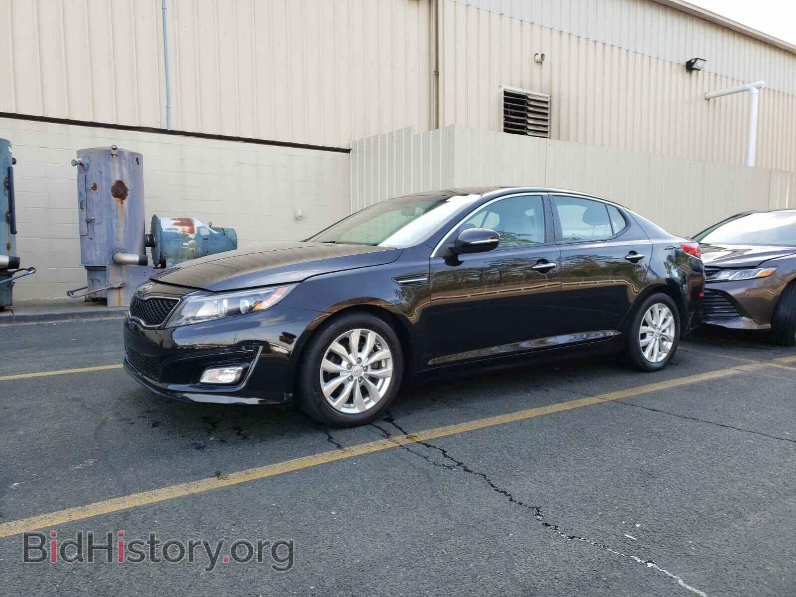Фотография 5XXGM4A74FG442874 - Kia Optima 2015