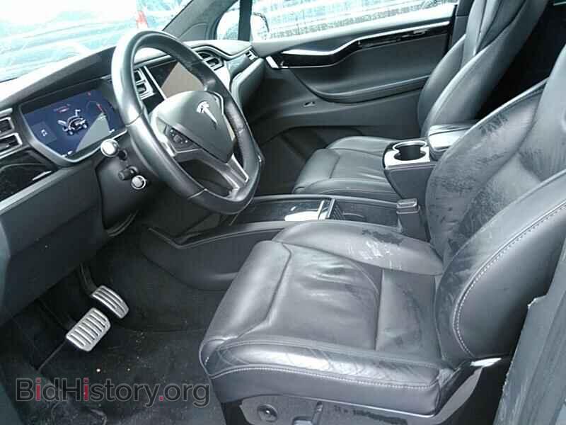 2016 Tesla Model X - VIN: 5YJXCBE42GF012062 - Фото 3