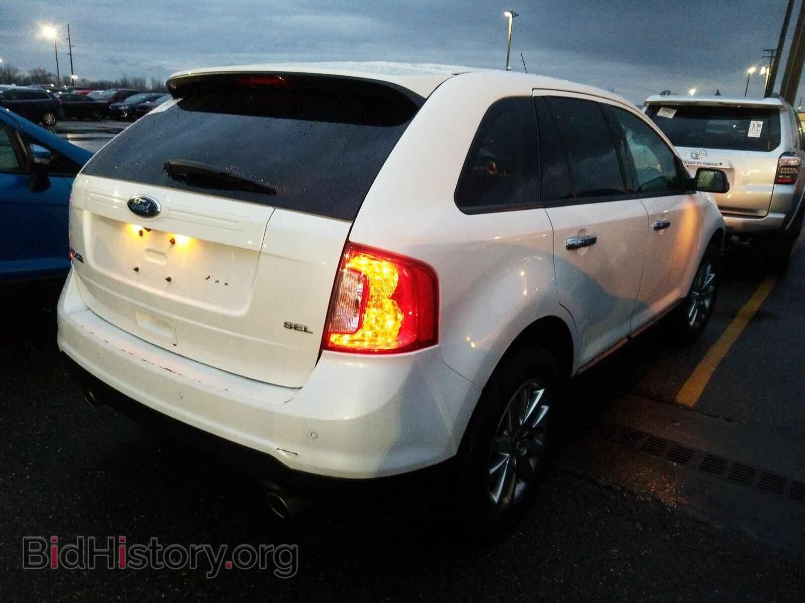 2011 Ford Edge - VIN: 2FMDK3JC8BBB68892 - Фото 2