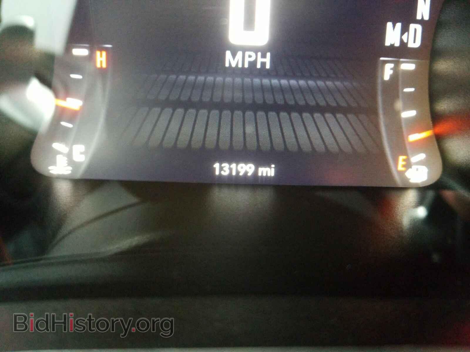 2017 Dodge Challenger - VIN: 2C3CDZGG4HH574508 - Фото 5