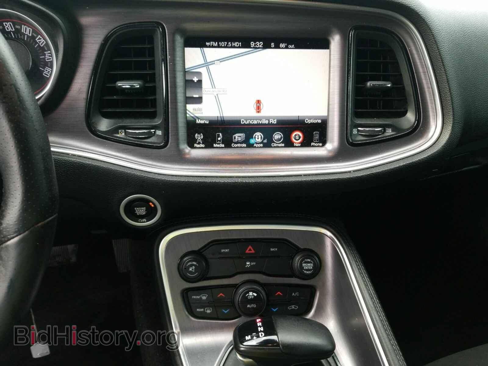 2016 Dodge Challenger - VIN: 2C3CDZAG2GH351813 - Фото 4