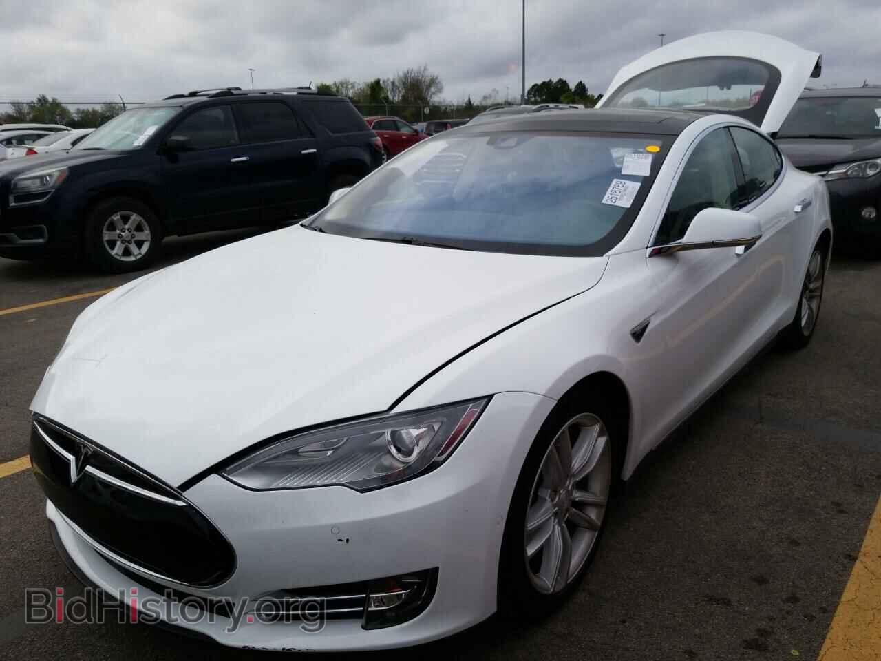 Фотография 5YJSA1E28FF102730 - Tesla Model S 2015