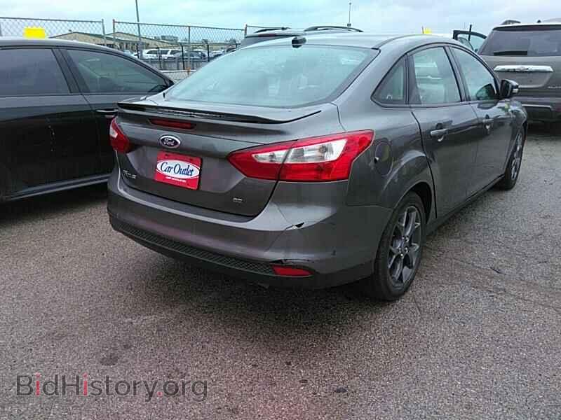 2013 Ford Focus - VIN: 1FADP3F21DL180381 - Фото 2