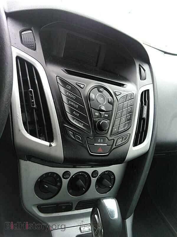 2013 Ford Focus - VIN: 1FADP3F21DL180381 - Фото 4