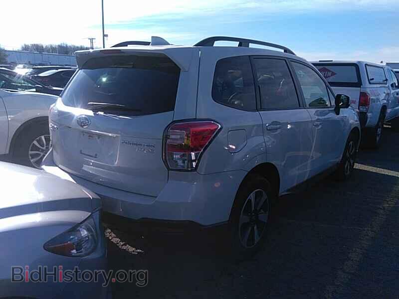 2017 Subaru Forester - VIN: JF2SJAECXHH454351 - Фото 2