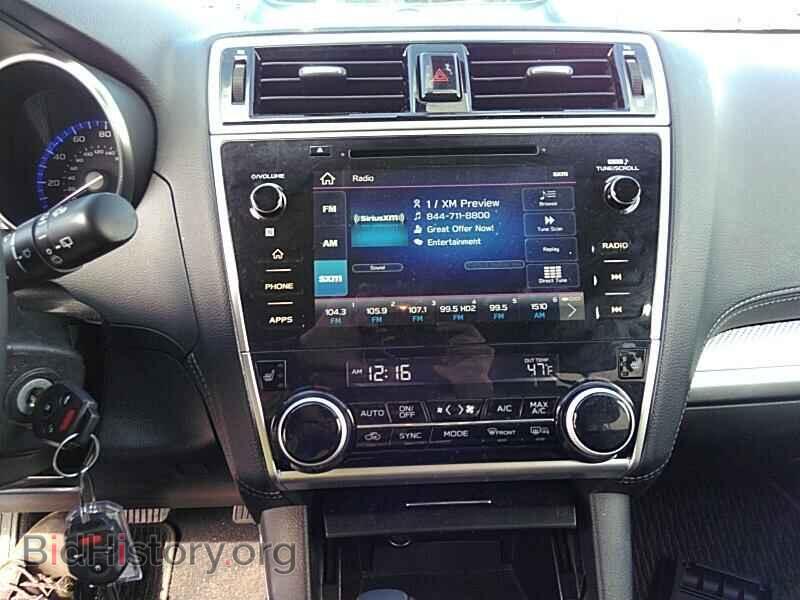 2019 Subaru Outback - VIN: 4S4BSAFC2K3379297 - Фото 4