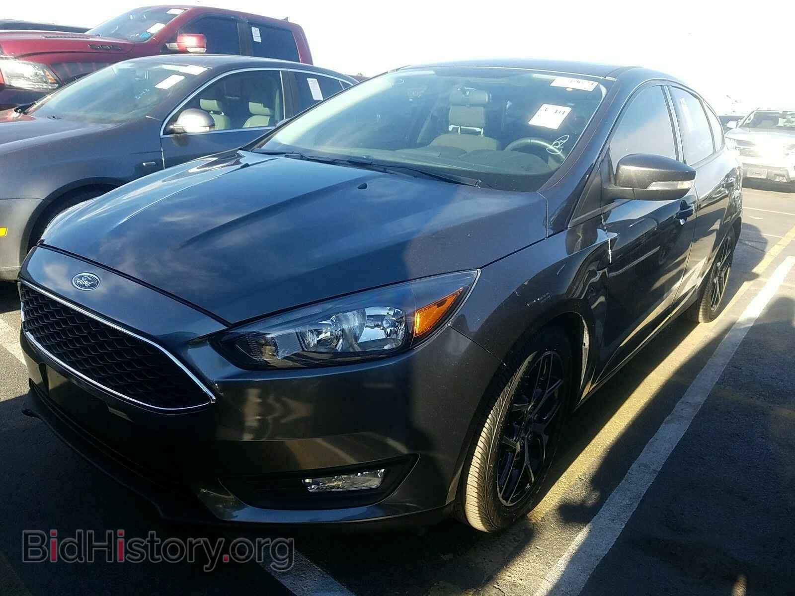 Фотография 1FADP3M25HL324880 - Ford Focus 2017