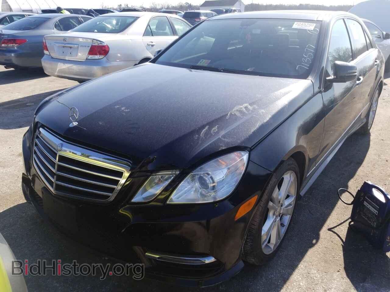 Photo WDDHF8JB7DA731577 - Mercedes-Benz E-Class 2013