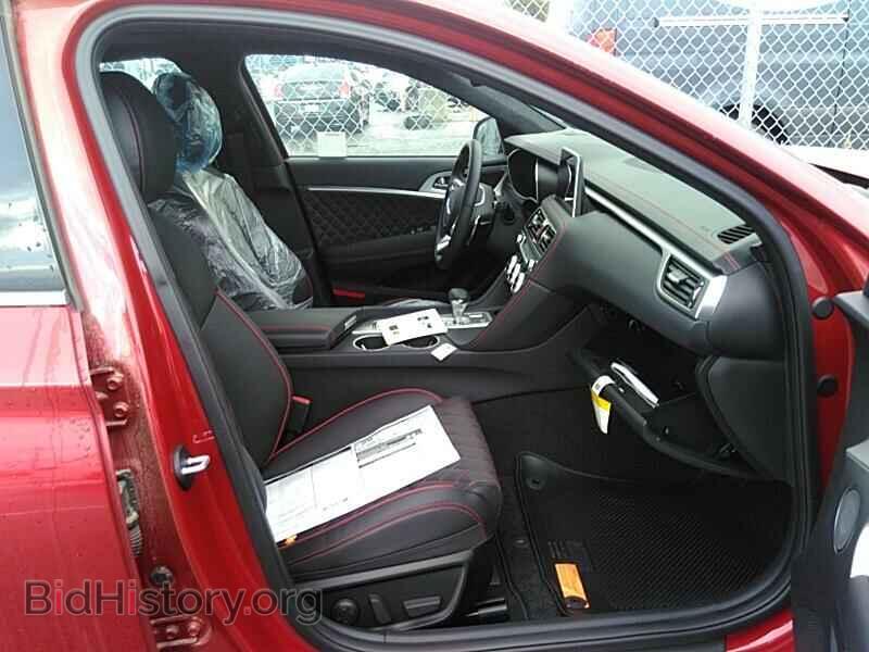 2019 Genesis G70 - VIN: KMTG44LA9KU027113 - Фото 9