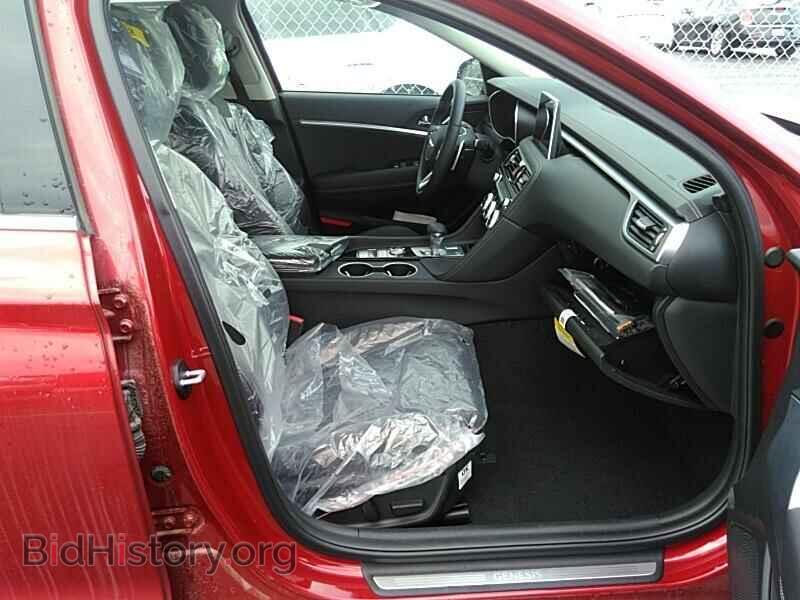 2019 Genesis G70 - VIN: KMTG64LA1KU019727 - Фото 8