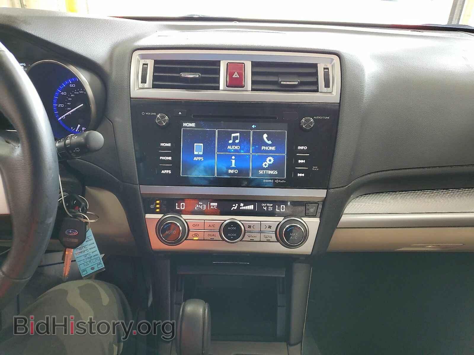2017 Subaru Outback - VIN: 4S4BSAFC6H3344657 - Фото 4