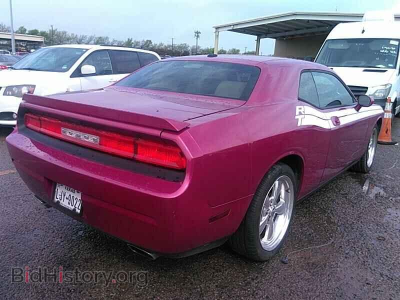 2010 Dodge Challenger - VIN: 2B3CJ5DT0AH295241 - Фото 2