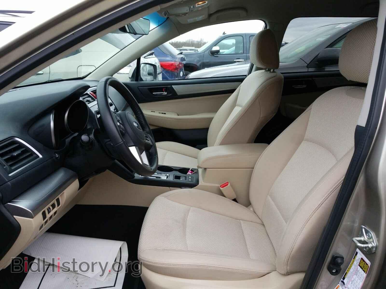 2017 Subaru Outback - VIN: 4S4BSACCXH3322200 - Фото 3