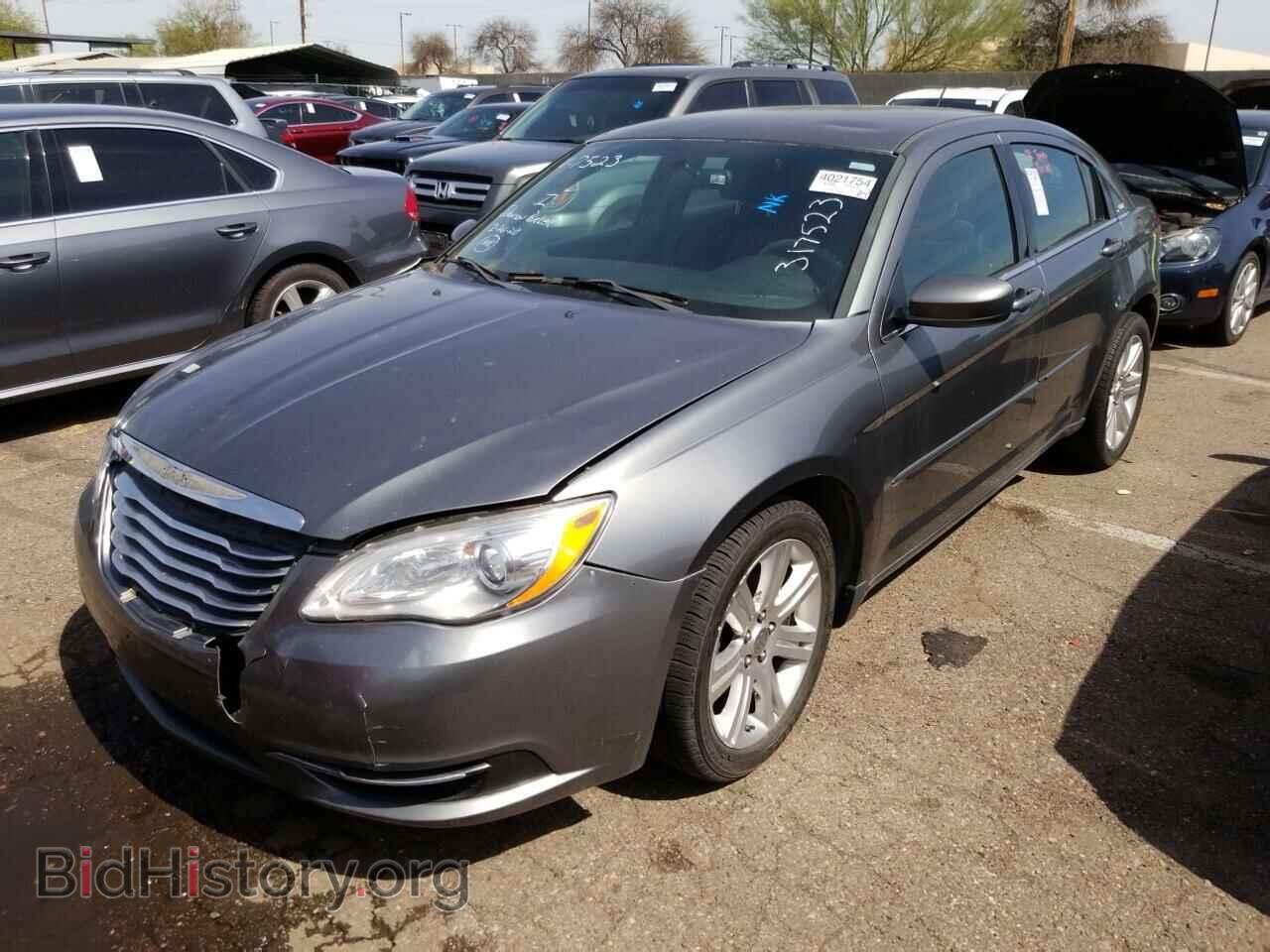 Фотография 1C3CCBABXCN317523 - Chrysler 200 2012