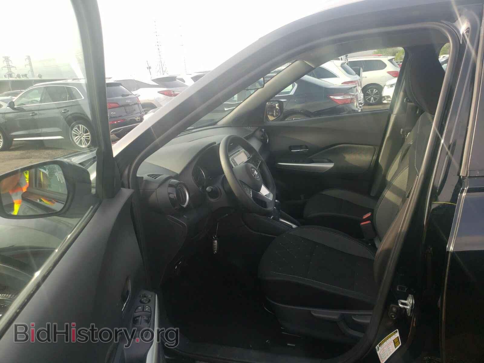 2019 Nissan Kicks - VIN: 3N1CP5CU3KL521386 - Фото 3