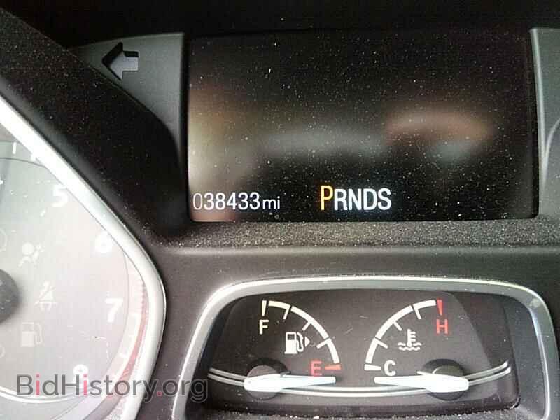 2016 Ford Focus - VIN: 1FADP3N20GL347562 - Photo 5