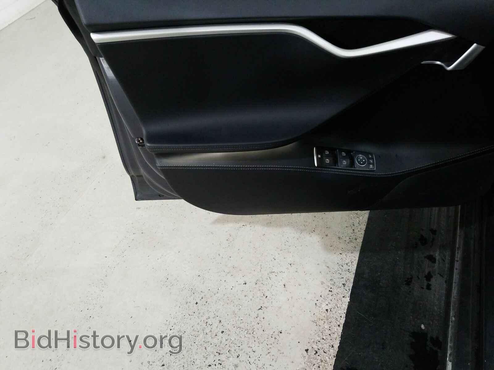 2017 Tesla Model S - VIN: 5YJSA1E28HF219713 - Photo 9