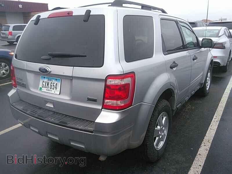 2011 Ford Escape - VIN: 1FMCU9DG8BKB80716 - Фото 2