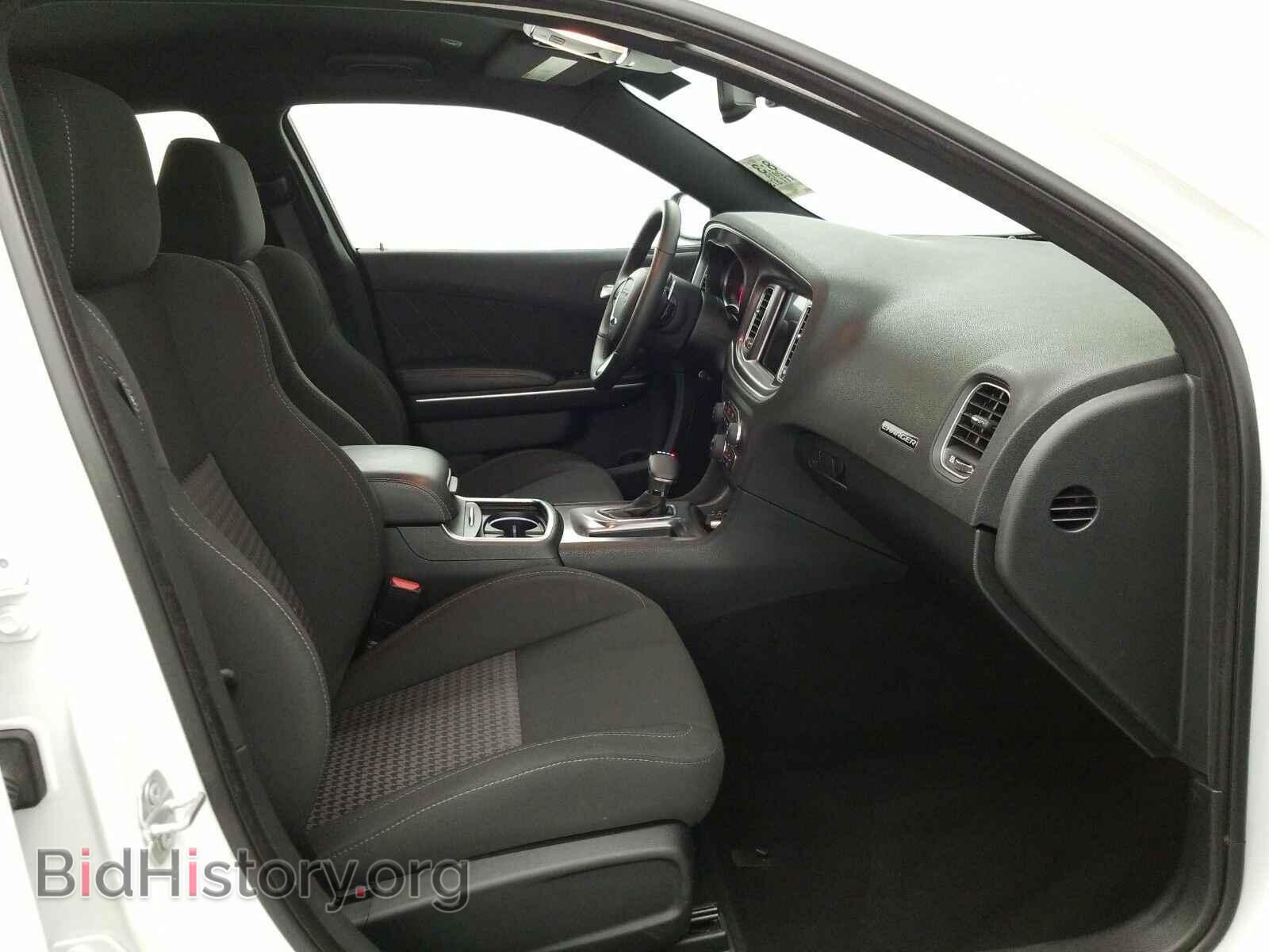2019 Dodge Charger - VIN: 2C3CDXCT5KH587931 - Photo 8