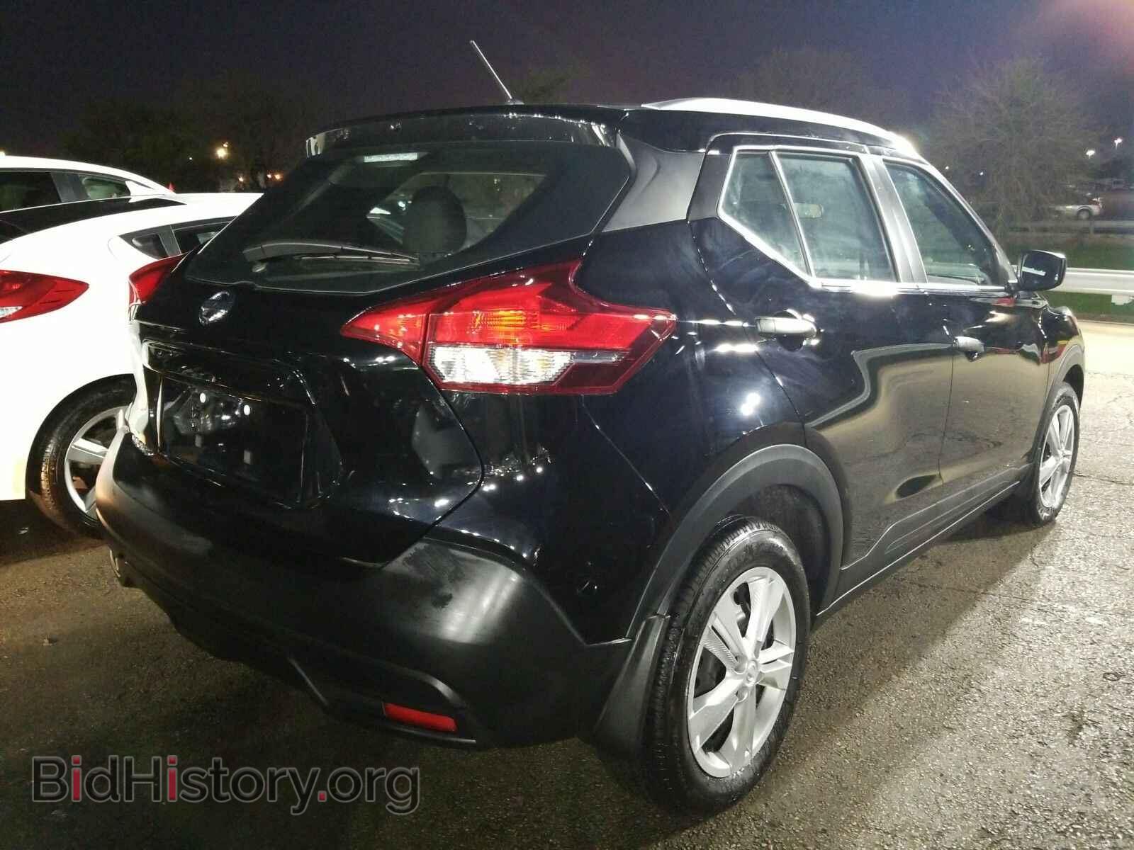 2019 Nissan Kicks - VIN: 3N1CP5CU3KL522022 - Фото 2