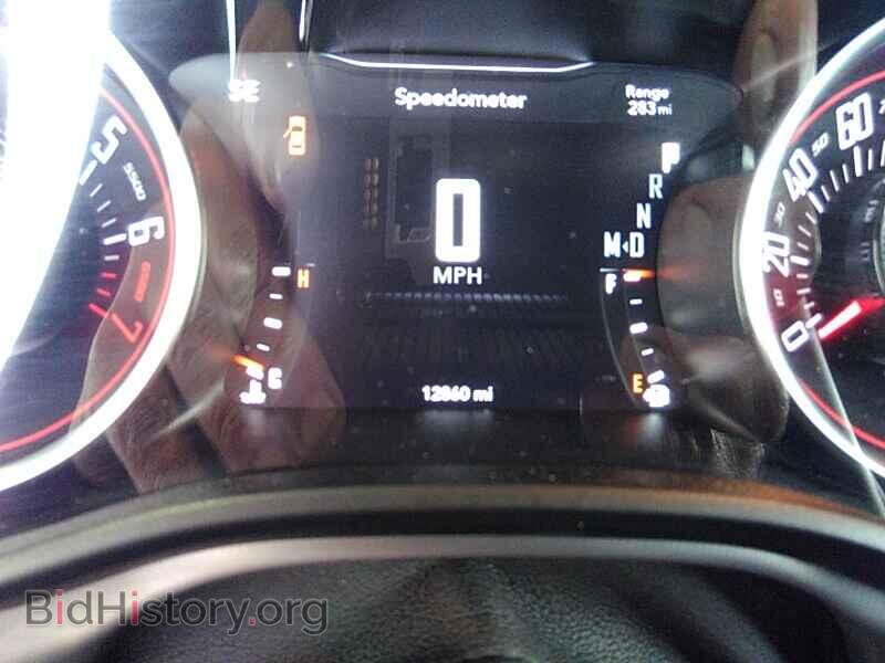 2019 Dodge Challenger - VIN: 2C3CDZGG4KH702530 - Photo 5