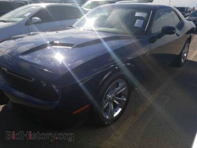 2017 Dodge CHALLENGER SXT Plus Coupe — VIN 2C3CDZAGXHH519697, Manheim