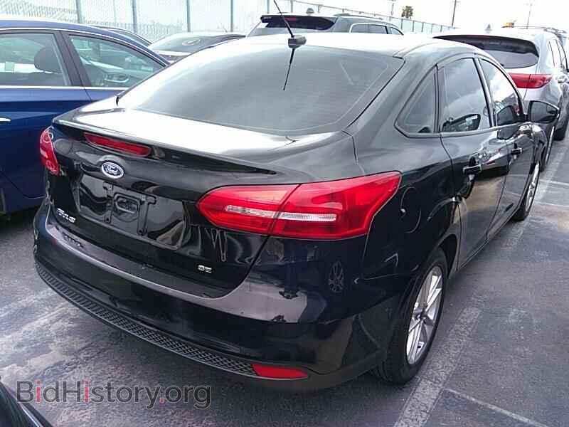 2016 Ford Focus - VIN: 1FADP3F25GL285350 - Фото 2