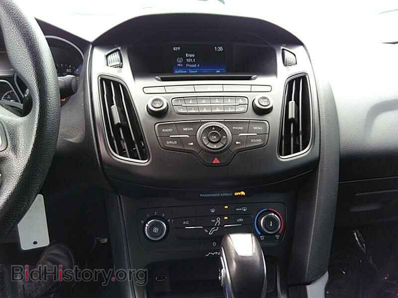 2016 Ford Focus - VIN: 1FADP3F25GL285350 - Фото 4