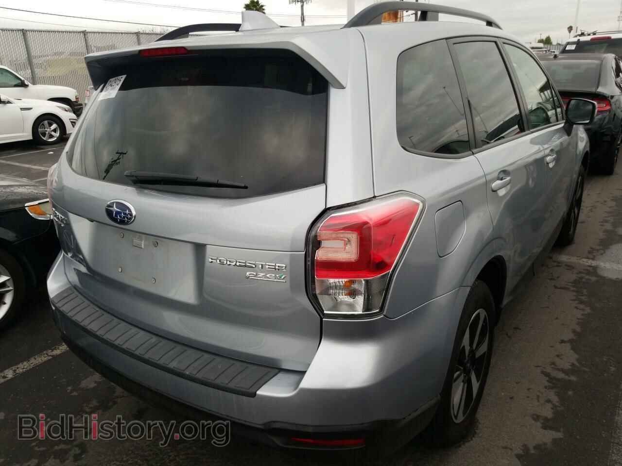2017 Subaru Forester - VIN: JF2SJAEC1HH435803 - Фото 2