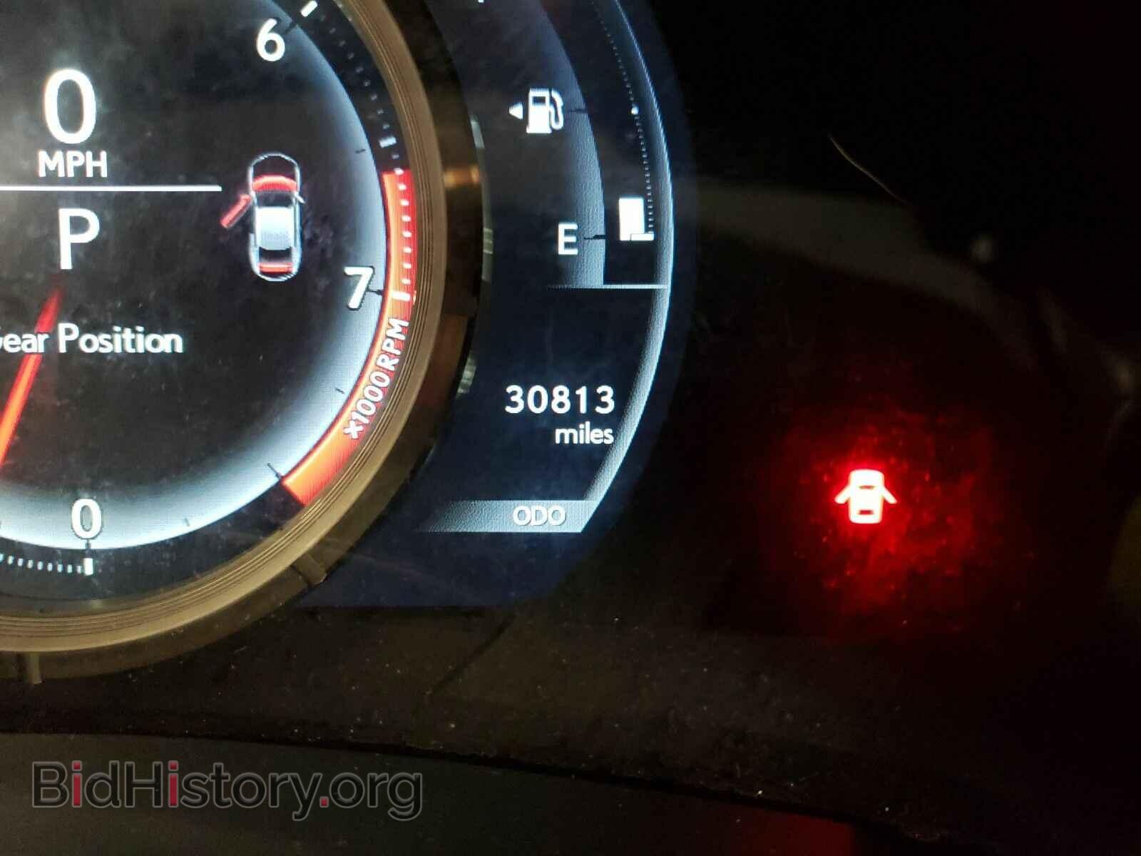 2017 Lexus RC - VIN: JTHSM5BC0H5003950 - Фото 12