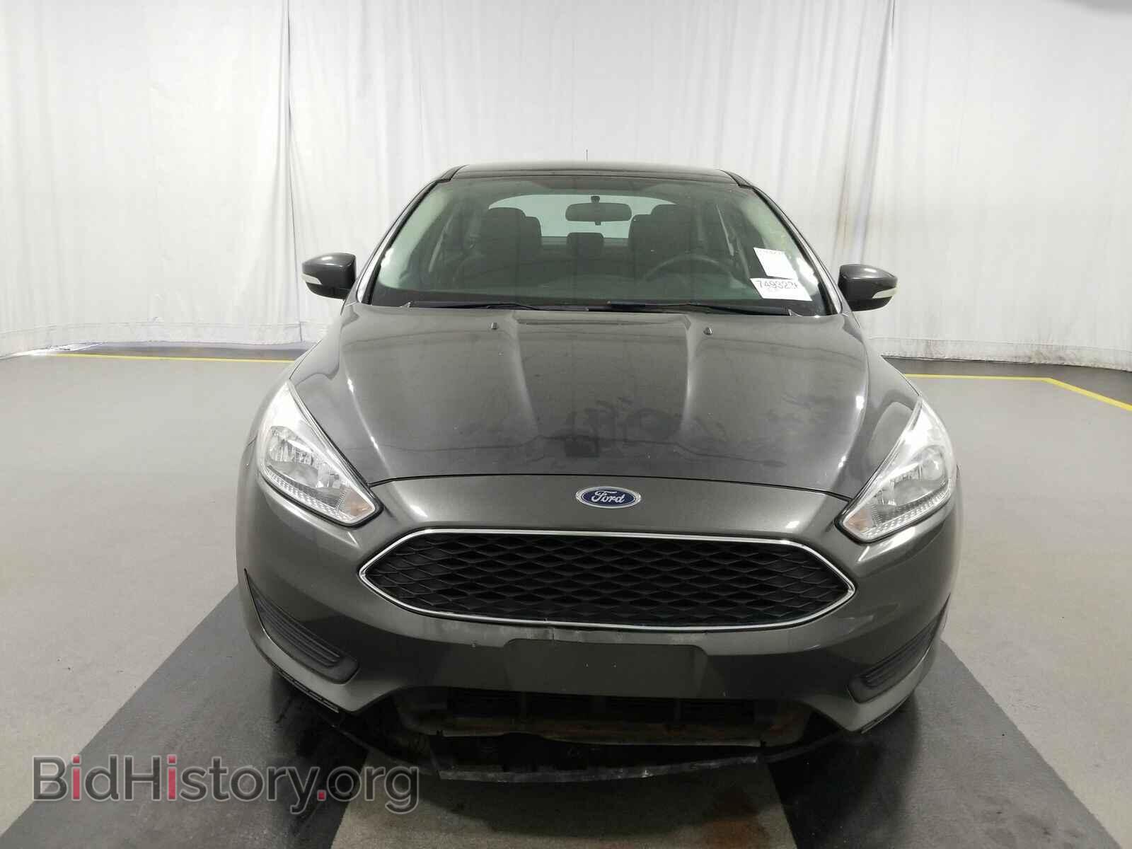 2016 Ford Focus - VIN: 1FADP3F20GL355207 - Photo 2