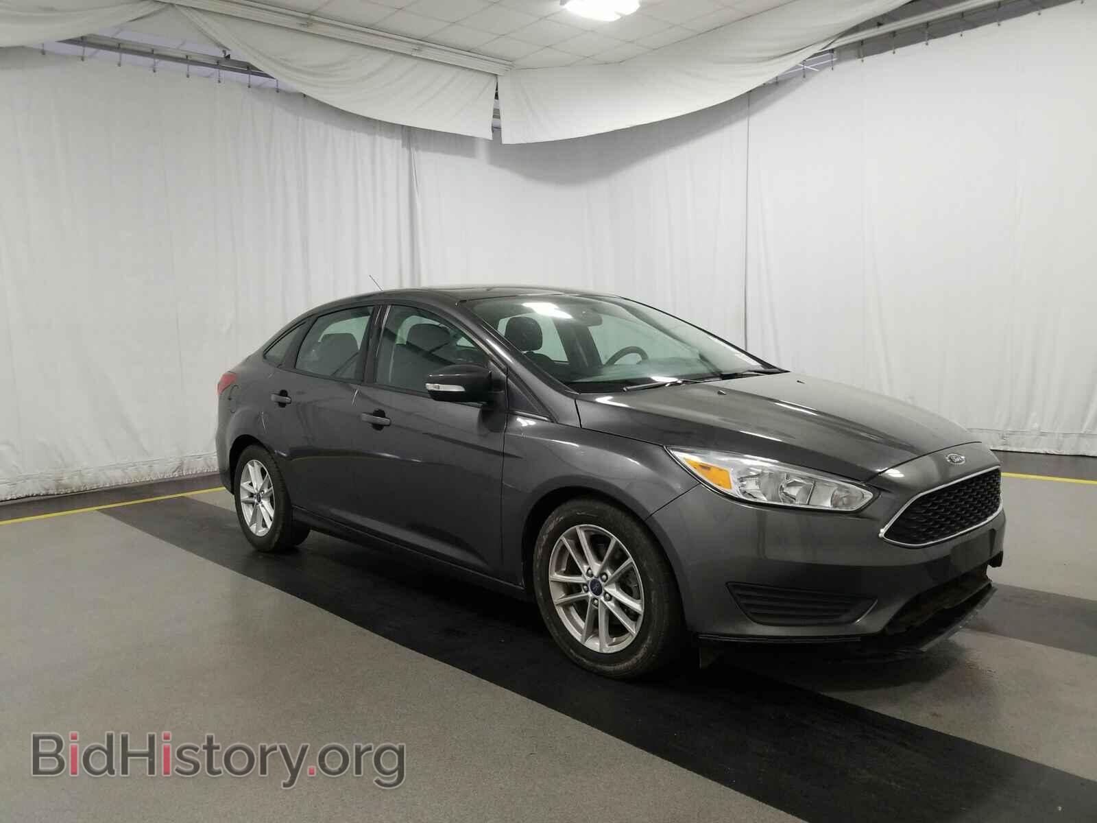 2016 Ford Focus - VIN: 1FADP3F20GL355207 - Photo 3