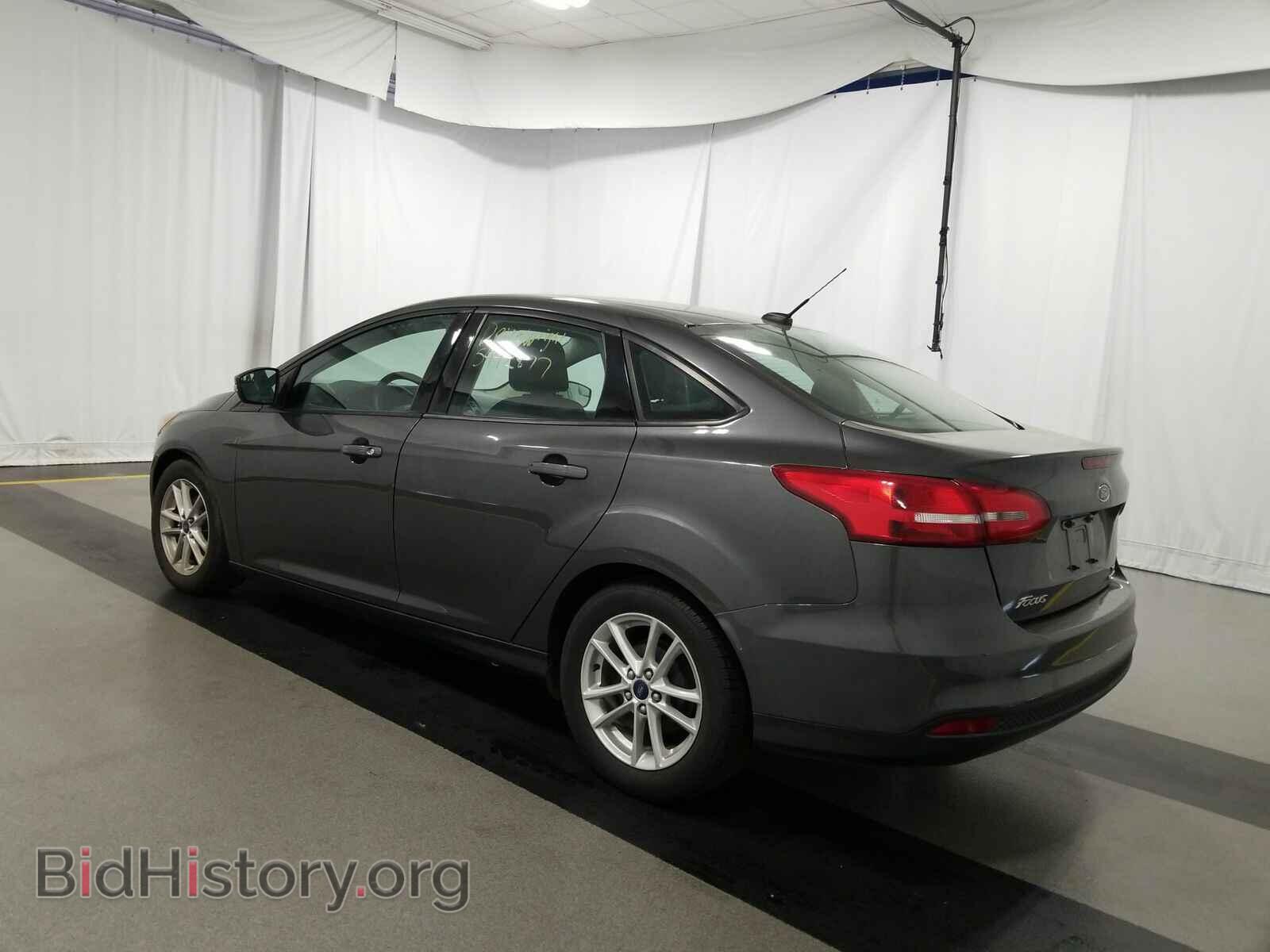 2016 Ford Focus - VIN: 1FADP3F20GL355207 - Photo 6