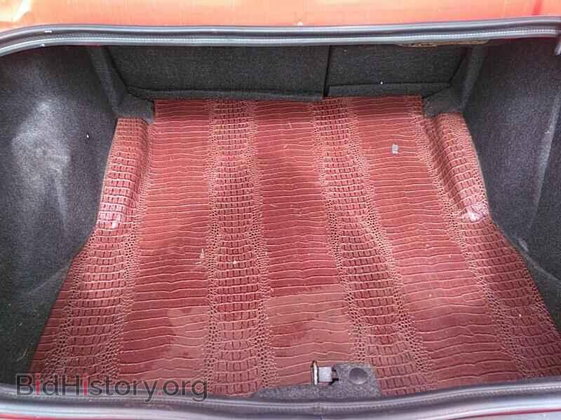 2010 Dodge Challenger - VIN: 2B3CJ5DT5AH129507 - Photo 7
