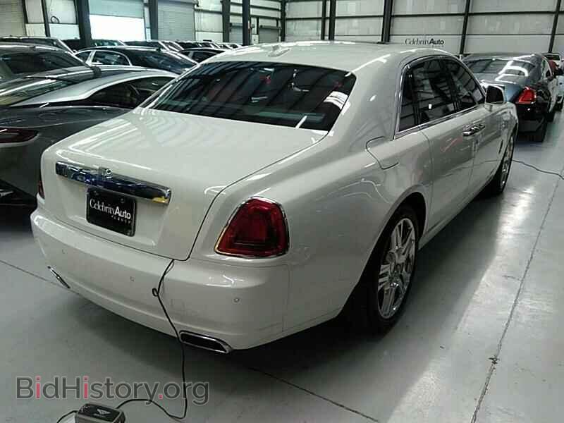 2015 Rolls-Royce Ghost - VIN: SCA664S58FUX53437 - Photo 2