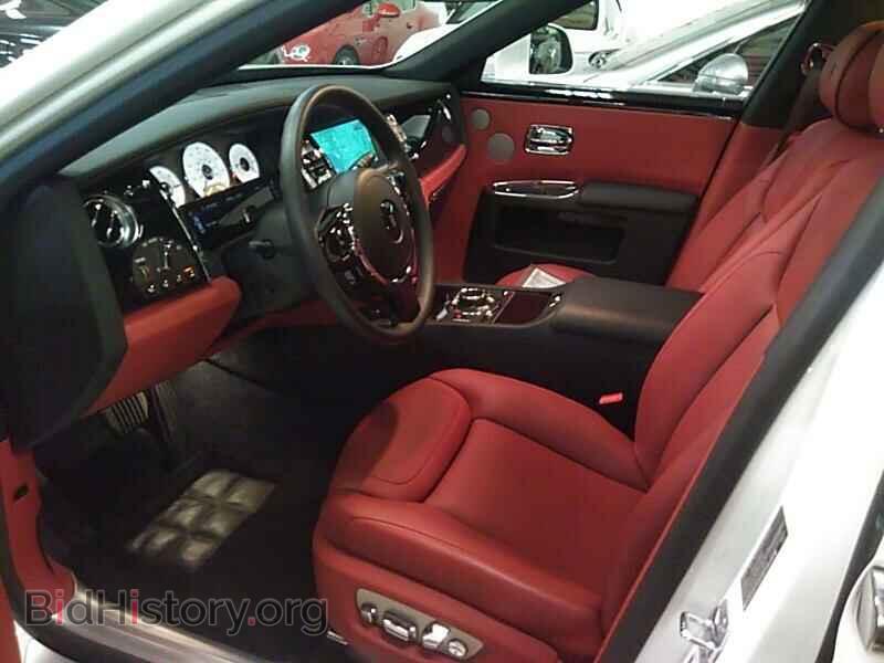 2015 Rolls-Royce Ghost - VIN: SCA664S58FUX53437 - Photo 3